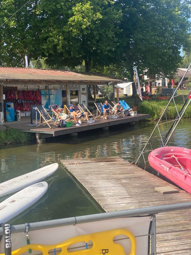 Die Zuschauertribüne